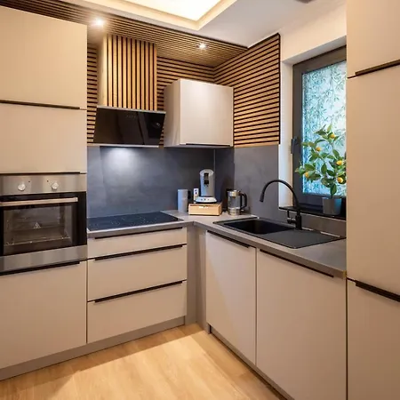 Modern Living *